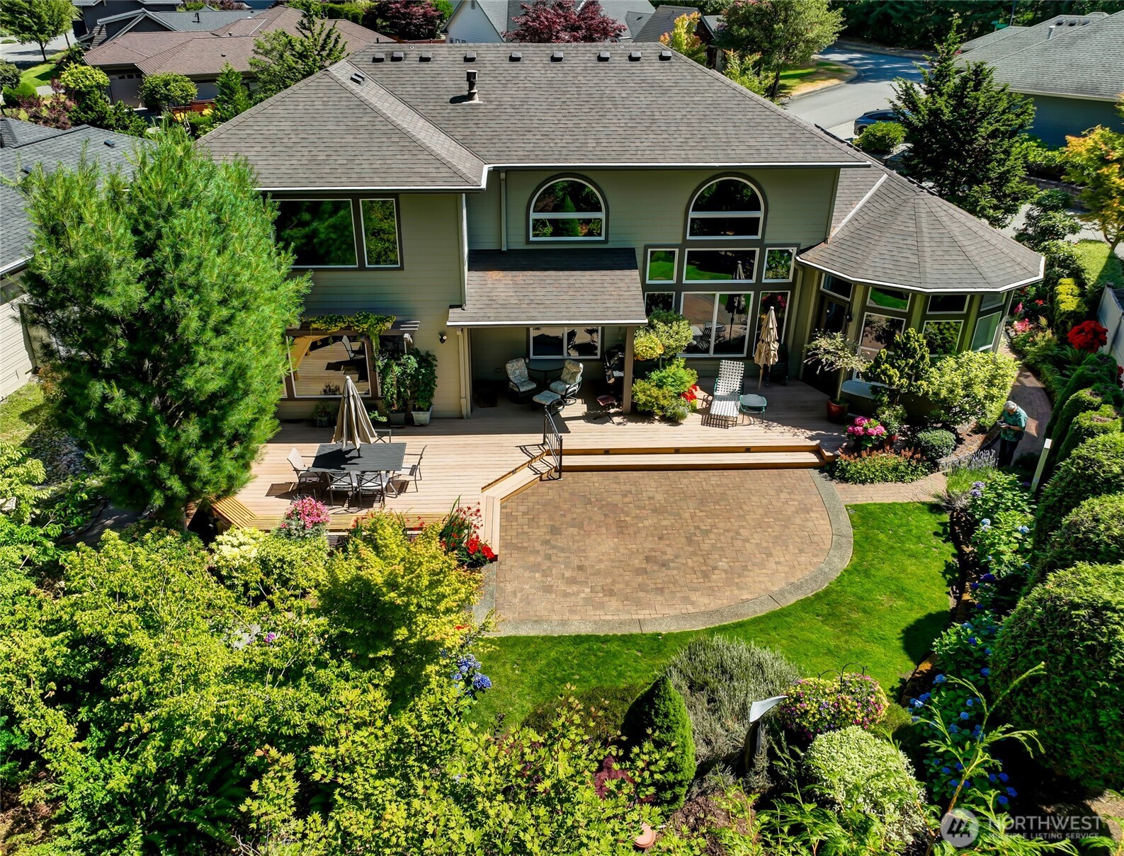 12521 237th Way NE, Redmond, WA 98053