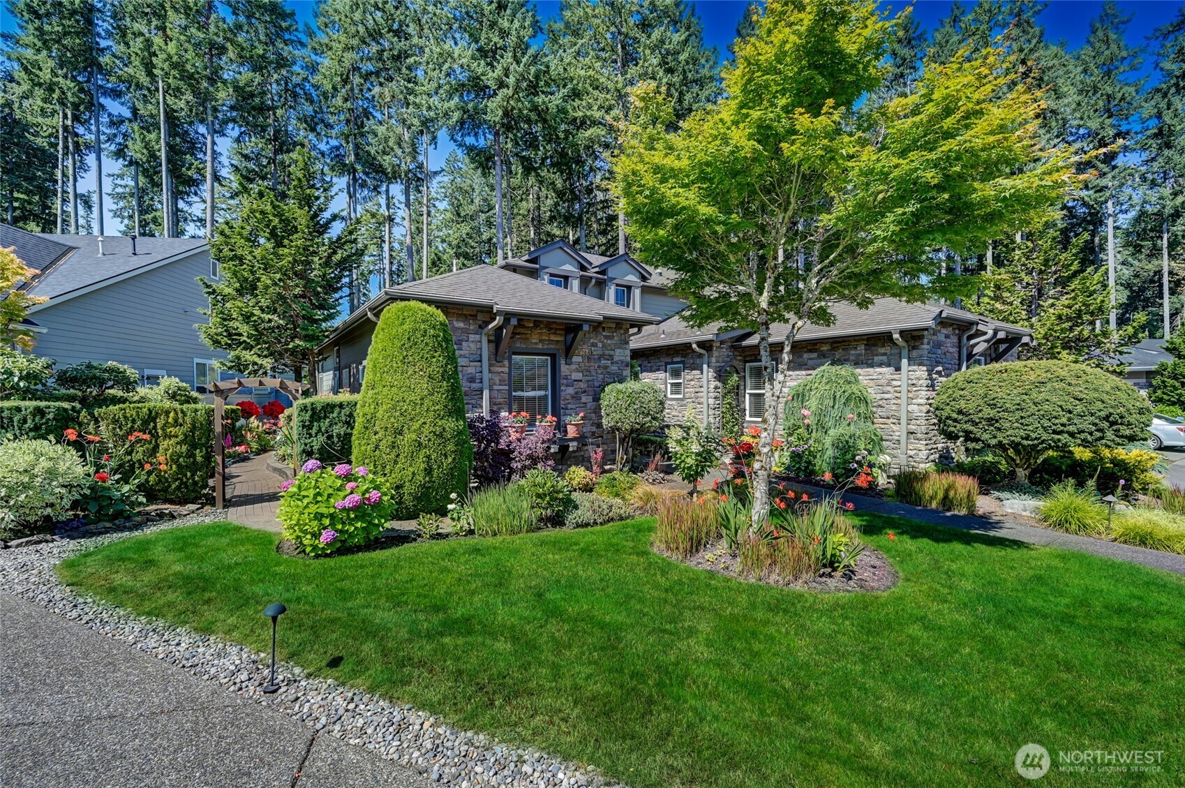 12521 237th Way NE, Redmond, WA 98053