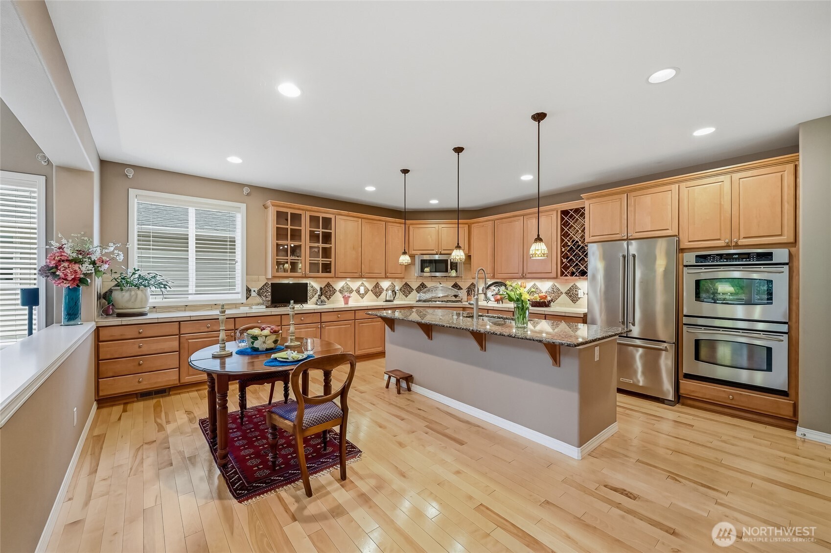 12521 237th Way NE, Redmond, WA 98053