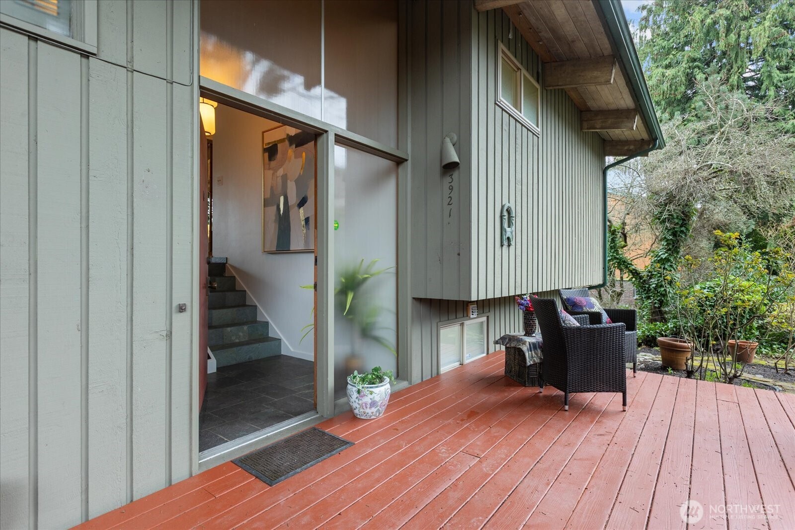 3921 25th Avenue S, Seattle, WA 98108-1510