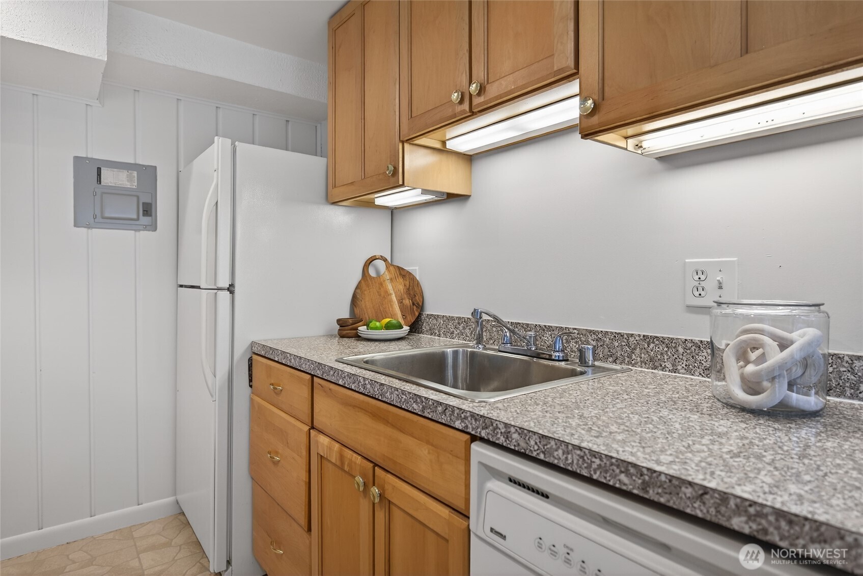 3921 25th Avenue S, Seattle, WA 98108-1510