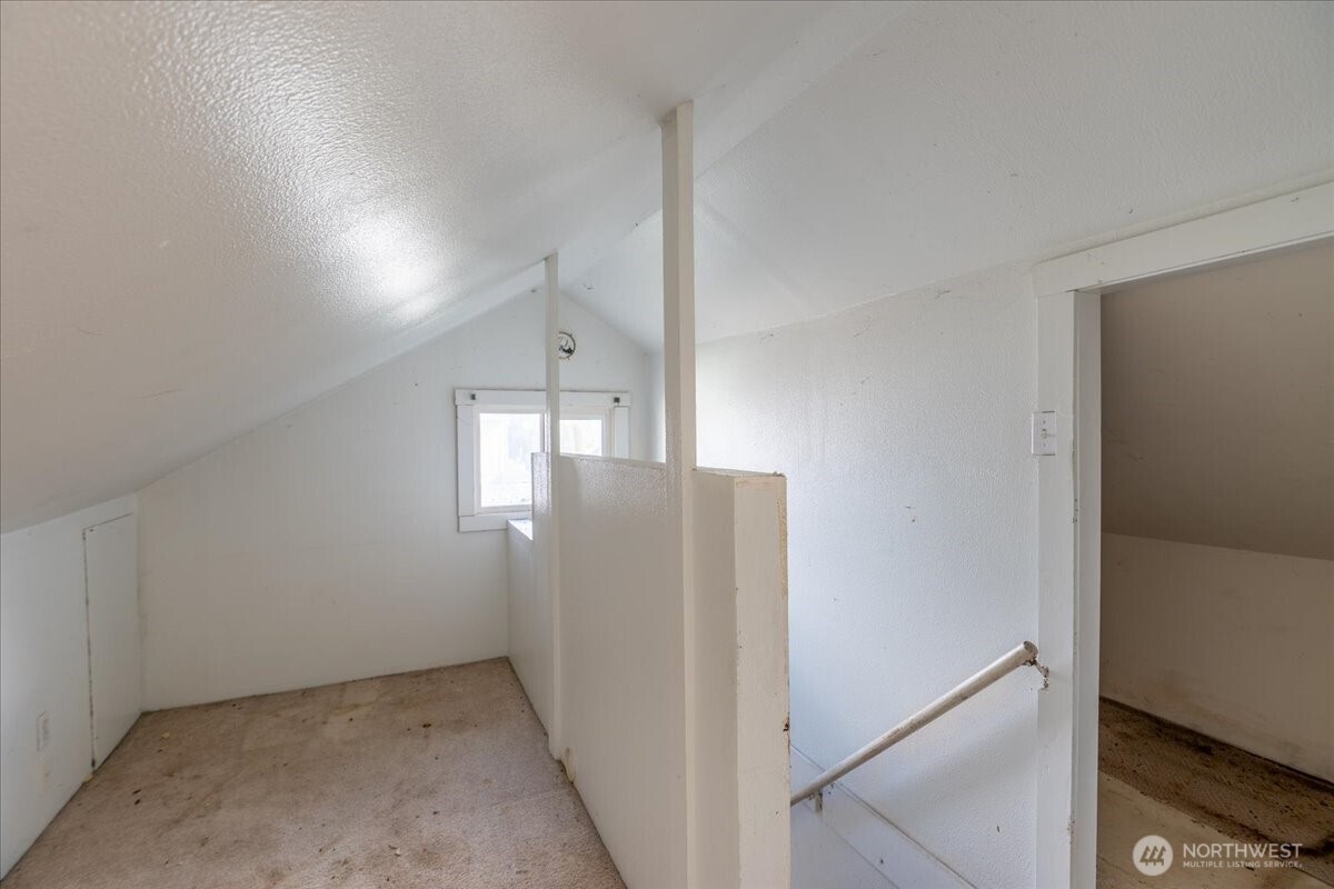 5221 S Park Avenue , Tacoma, WA 98408