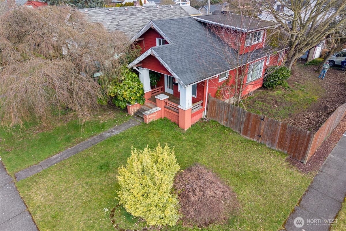 5221 S Park Avenue , Tacoma, WA 98408
