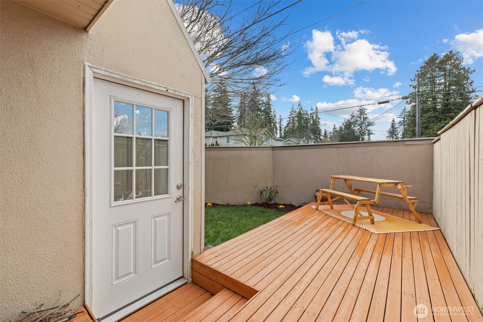 8225 212th Street SW #304, Edmonds, WA 98026