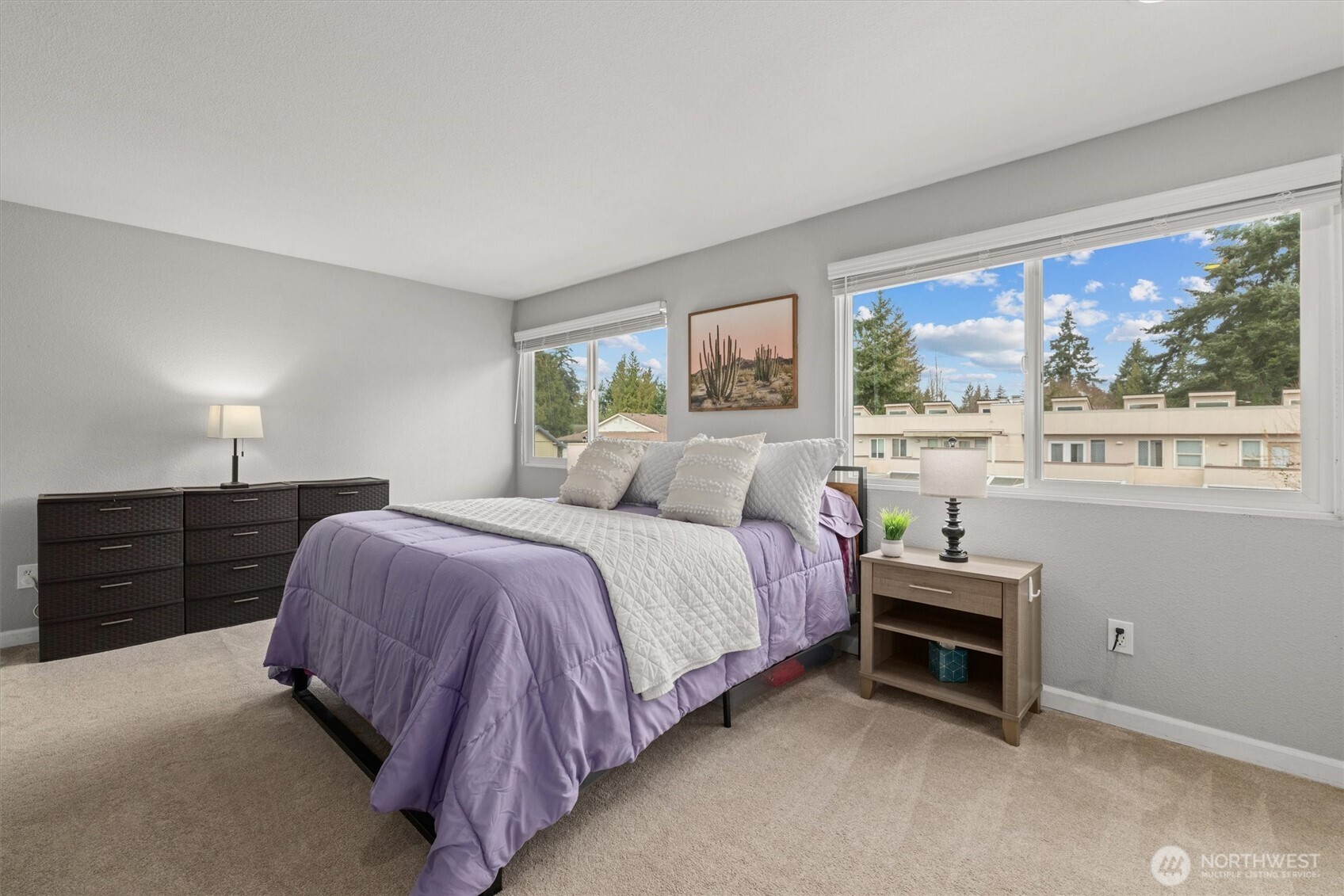 8225 212th Street SW #304, Edmonds, WA 98026