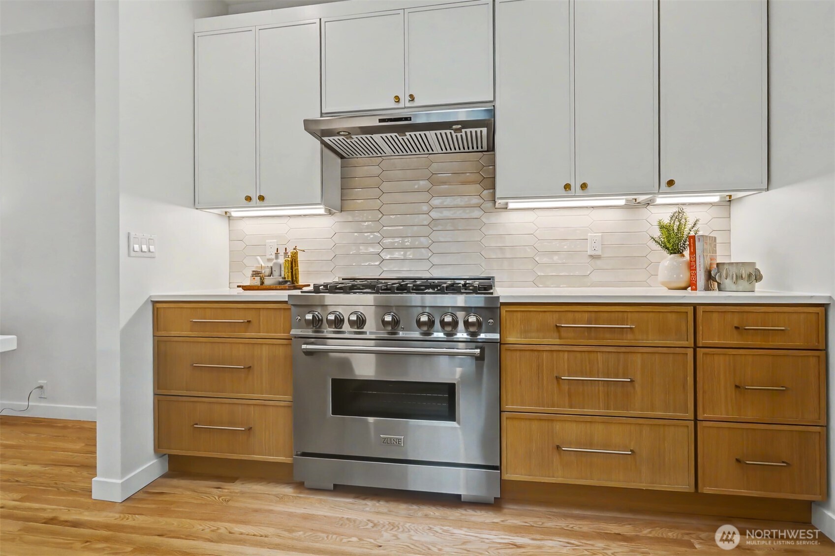 604 N 44th Street , Seattle, WA 98103