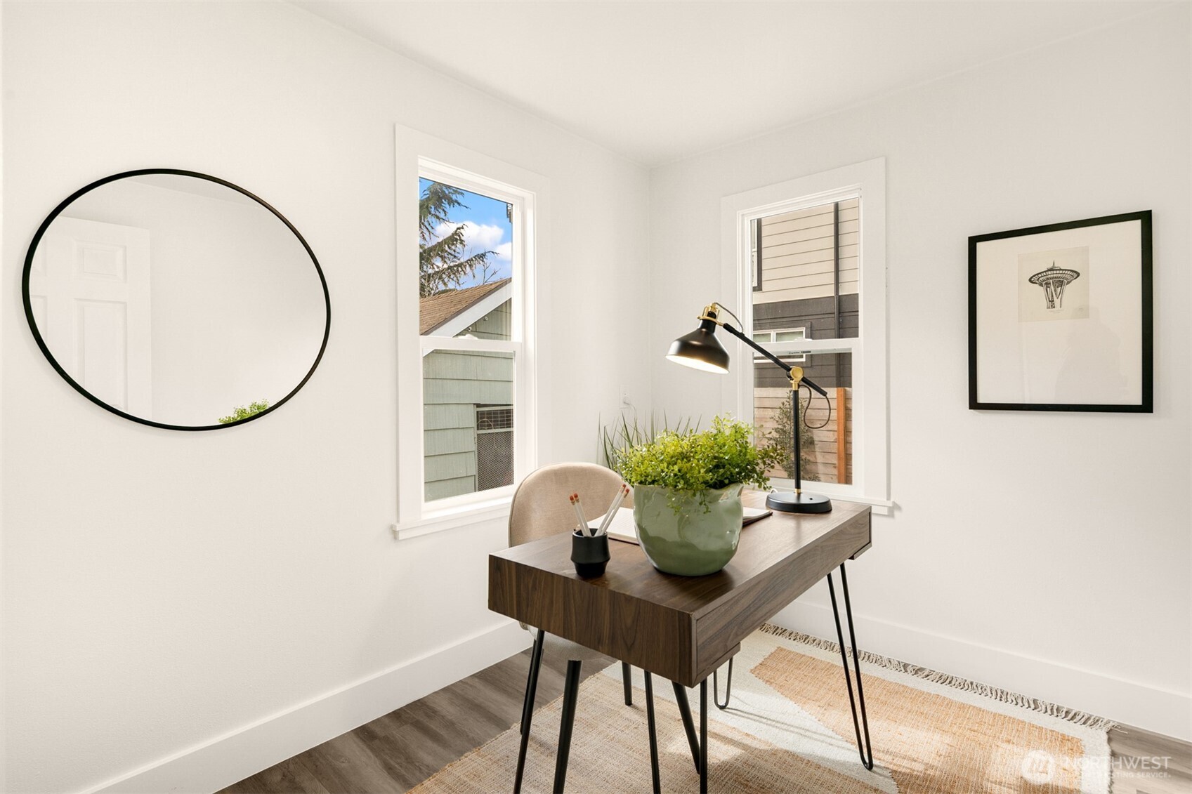 935 N 92nd Street , Seattle, WA 98103