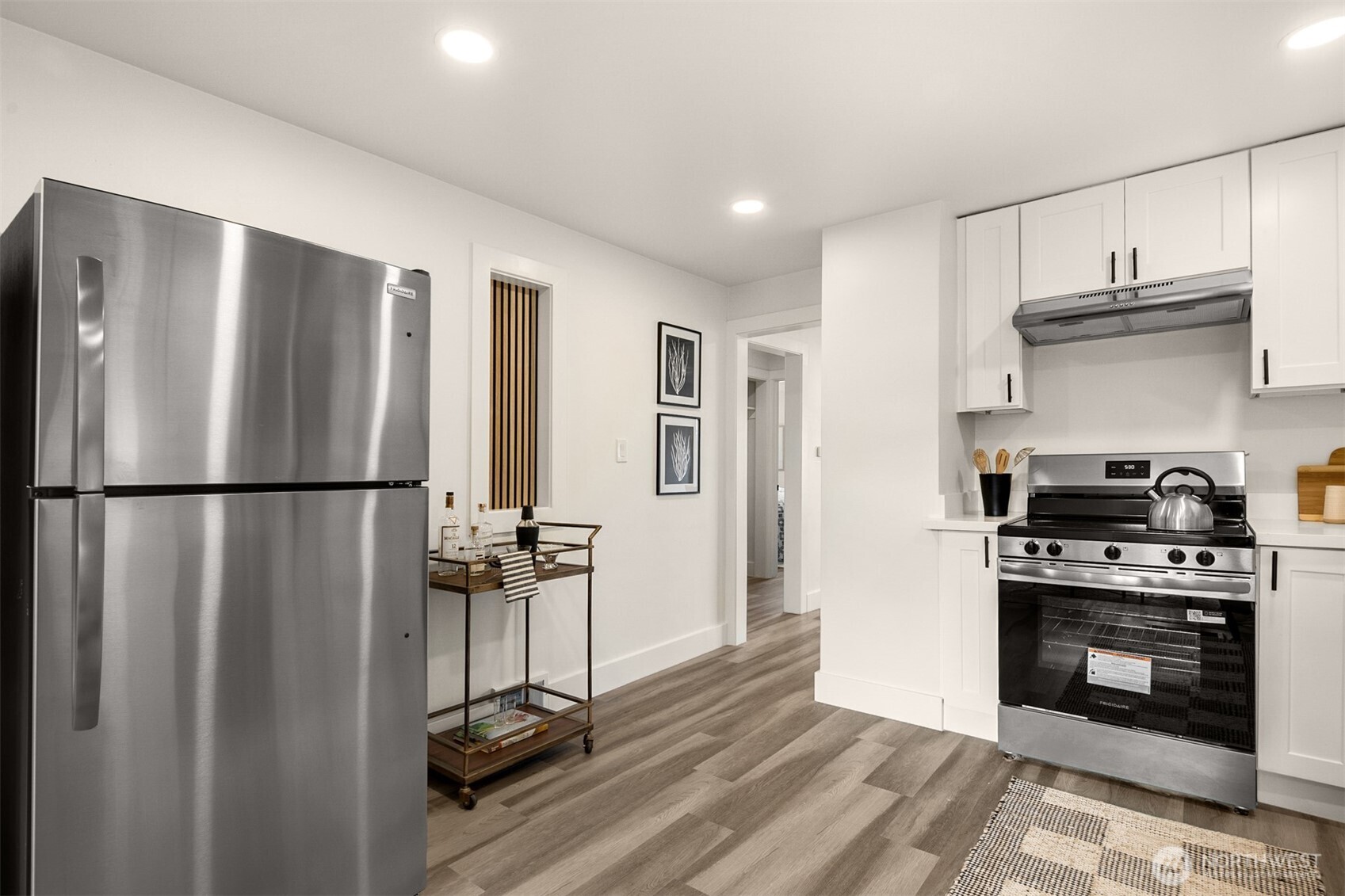 935 N 92nd Street , Seattle, WA 98103