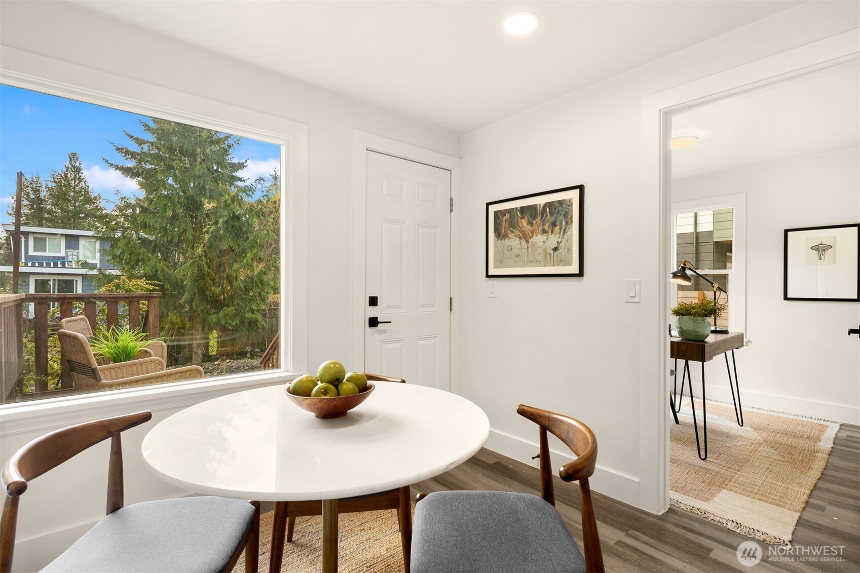 935 N 92nd Street , Seattle, WA 98103