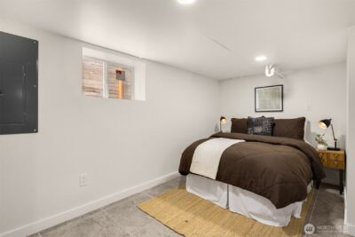 935 N 92nd Street , Seattle, WA 98103 - Photo 29