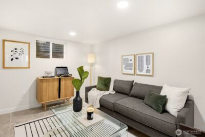 935 N 92nd Street , Seattle, WA 98103 - Photo 31