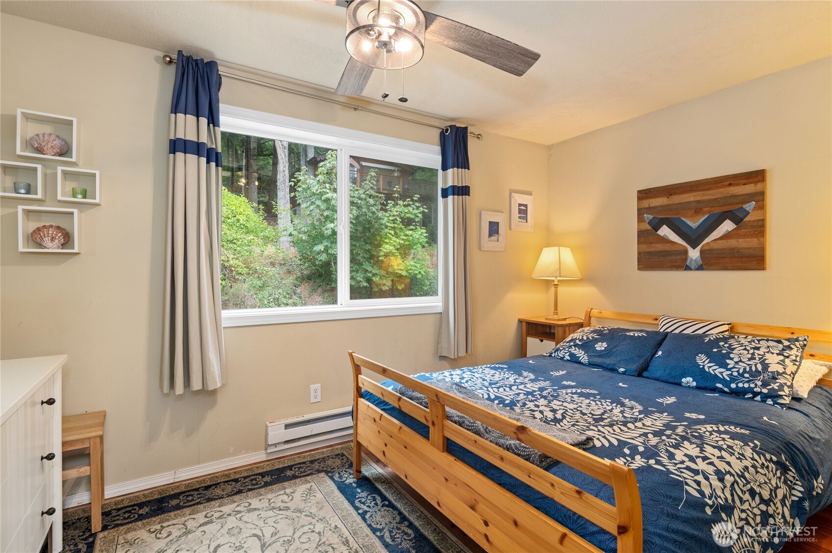 211 E Shoreline Lane , Shelton, WA 98584