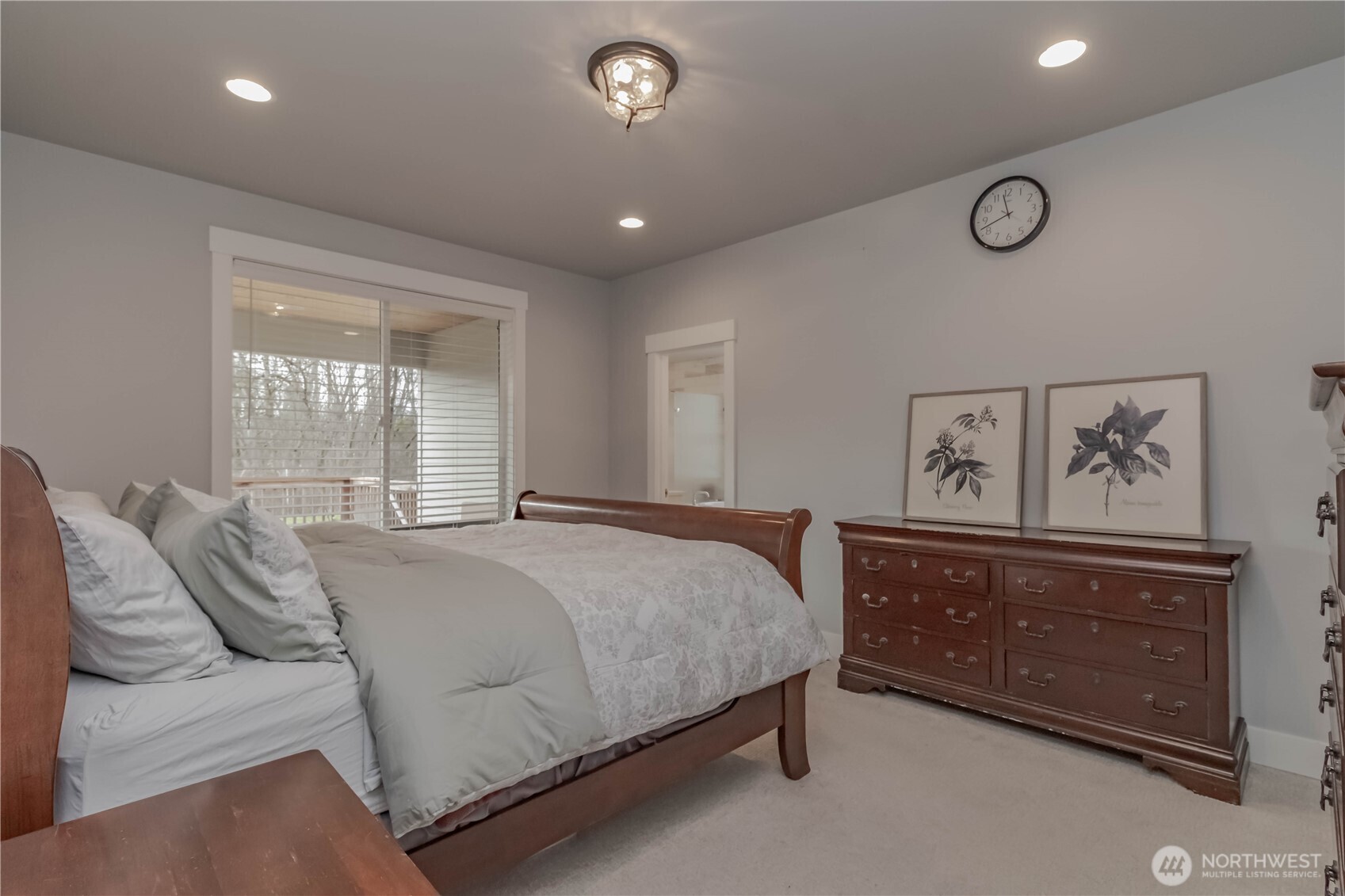 9409 9th Avenue Ct E, Tacoma, WA 98445