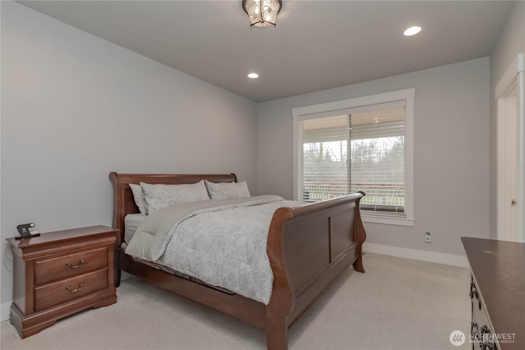 9409 9th Avenue Ct E, Tacoma, WA 98445