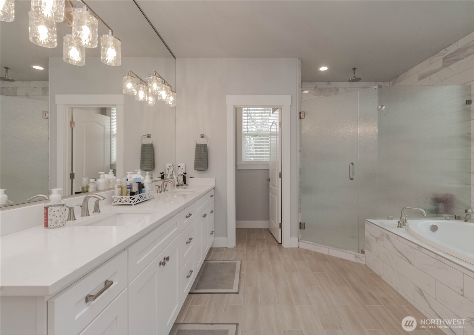 9409 9th Avenue Ct E, Tacoma, WA 98445