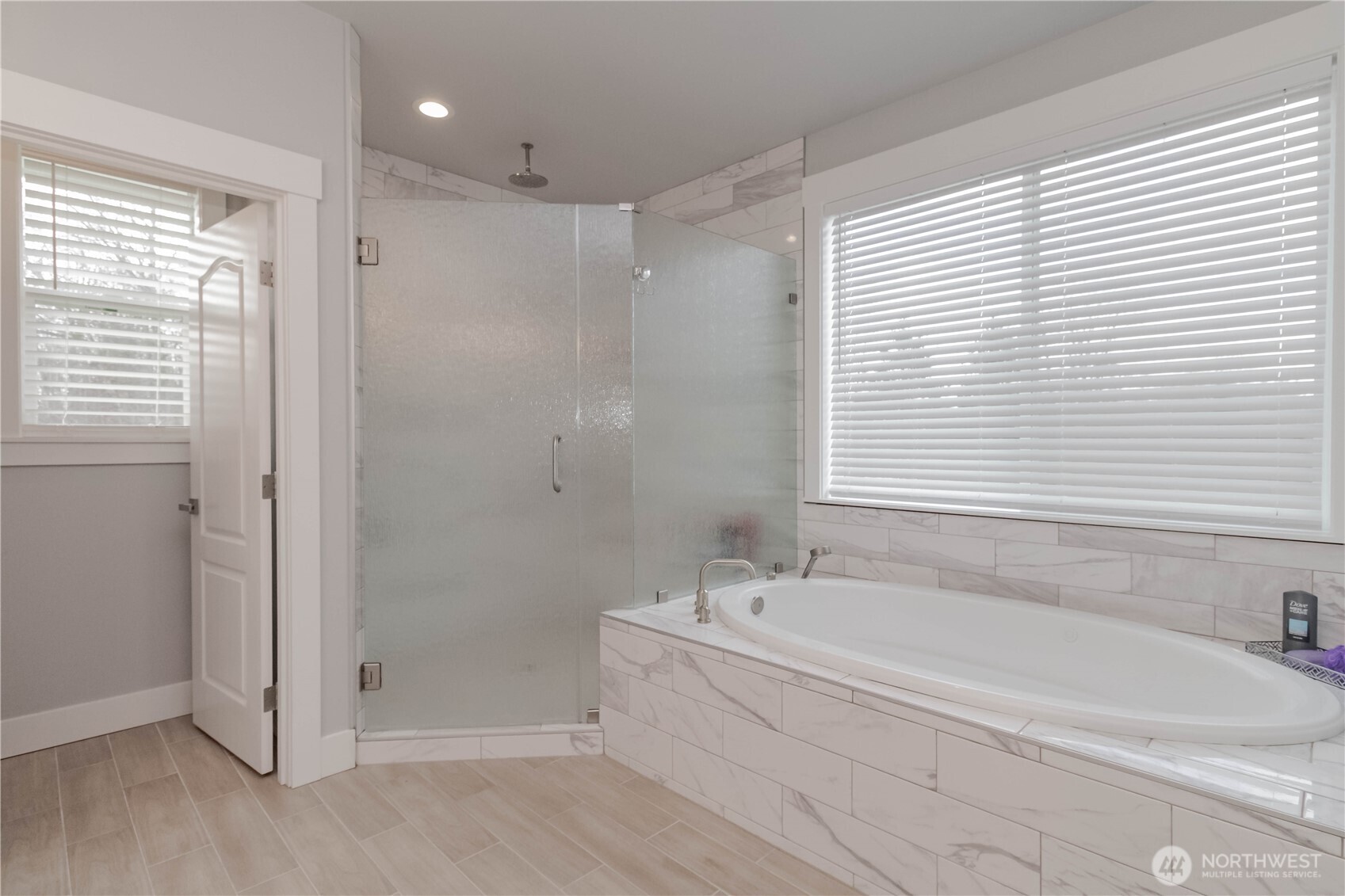 9409 9th Avenue Ct E, Tacoma, WA 98445