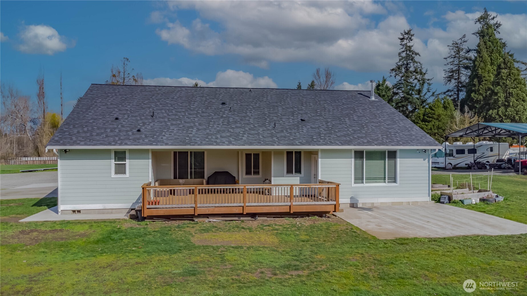 9409 9th Avenue Ct E, Tacoma, WA 98445