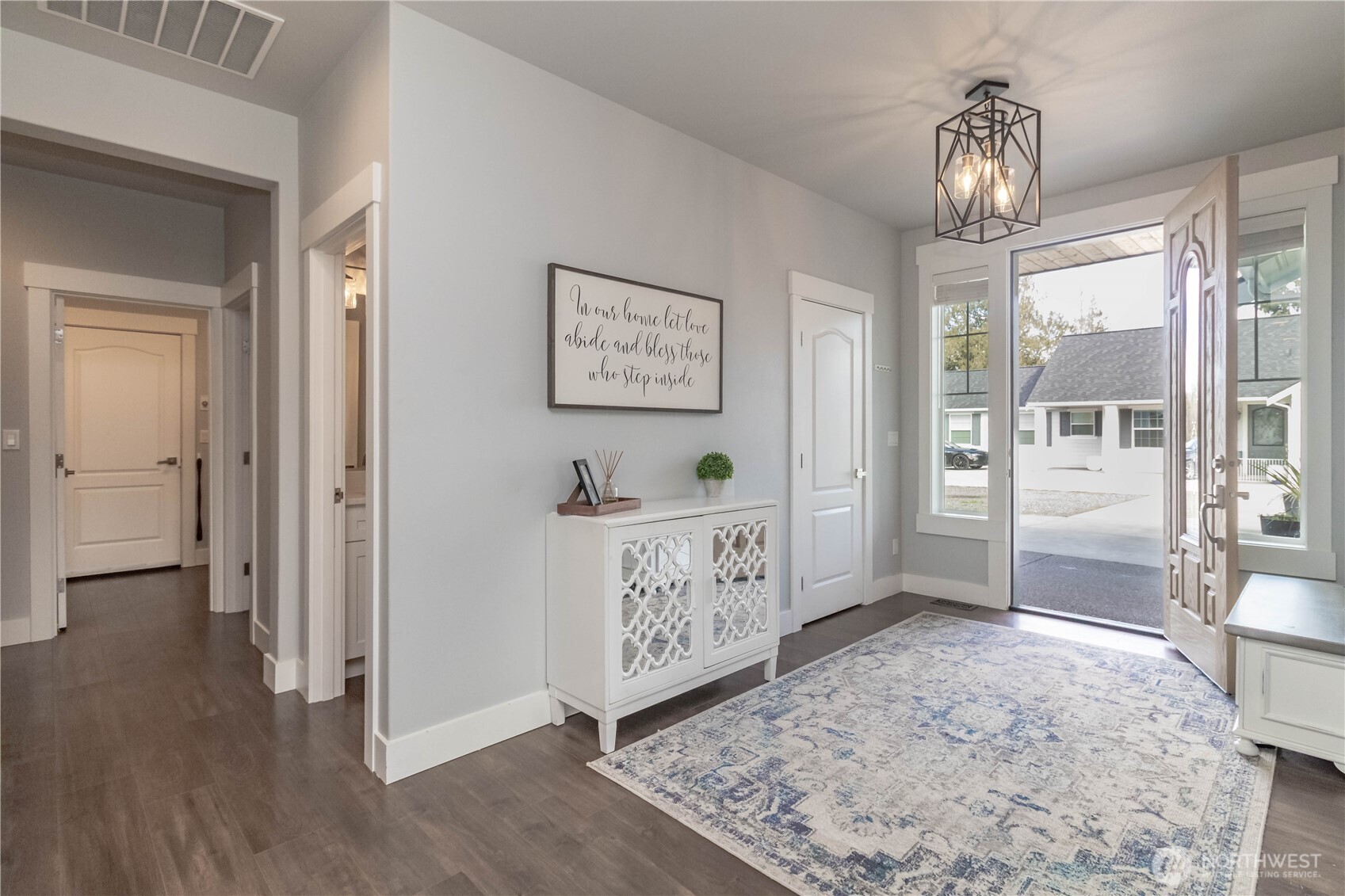 9409 9th Avenue Ct E, Tacoma, WA 98445