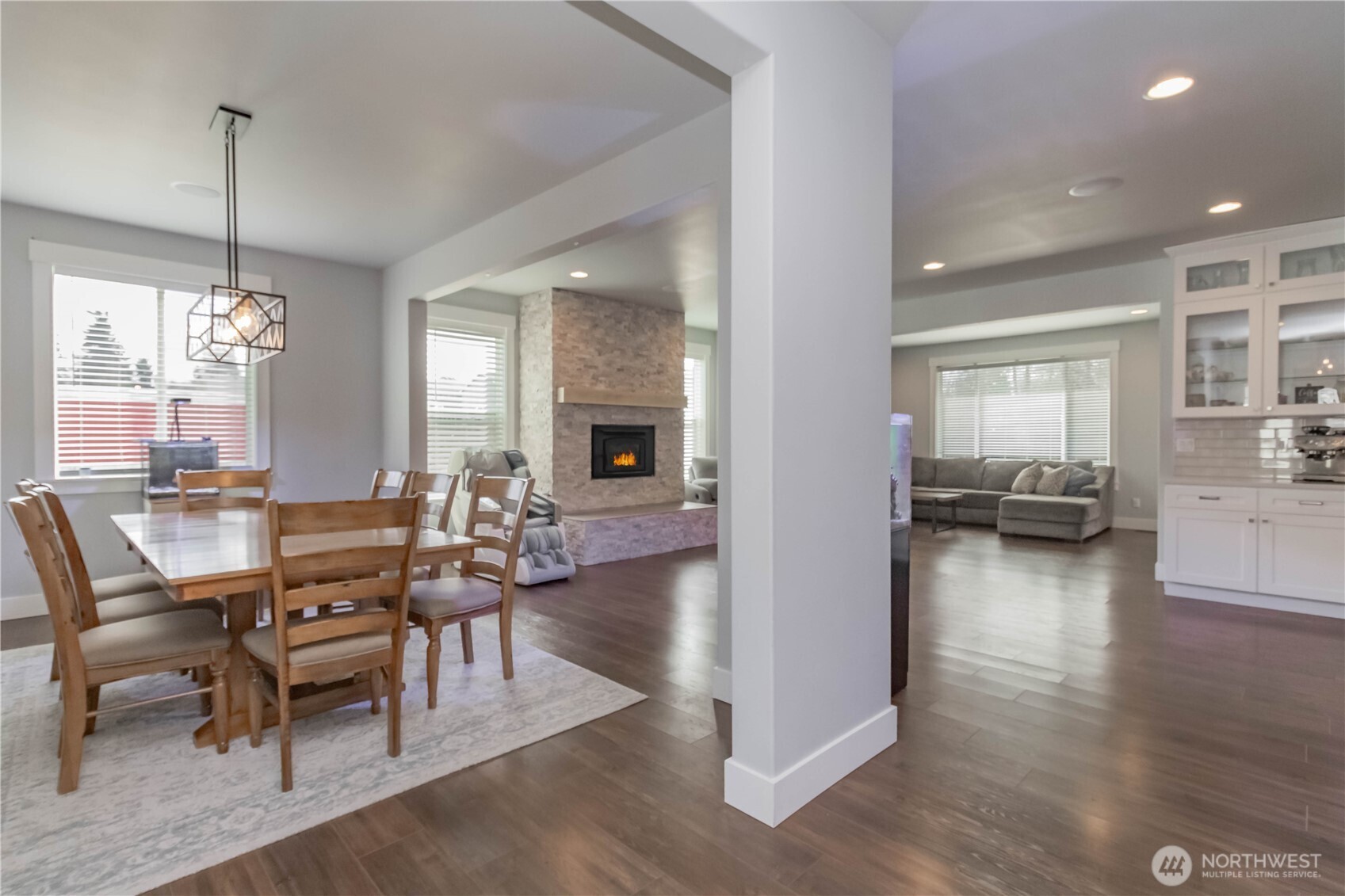 9409 9th Avenue Ct E, Tacoma, WA 98445