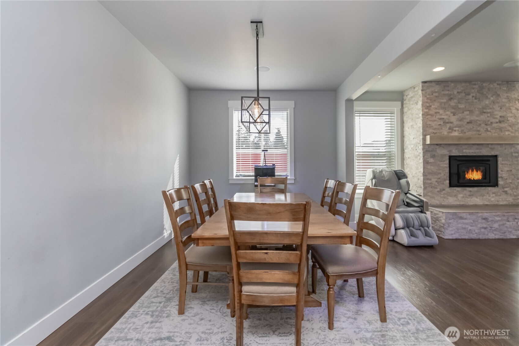 9409 9th Avenue Ct E, Tacoma, WA 98445