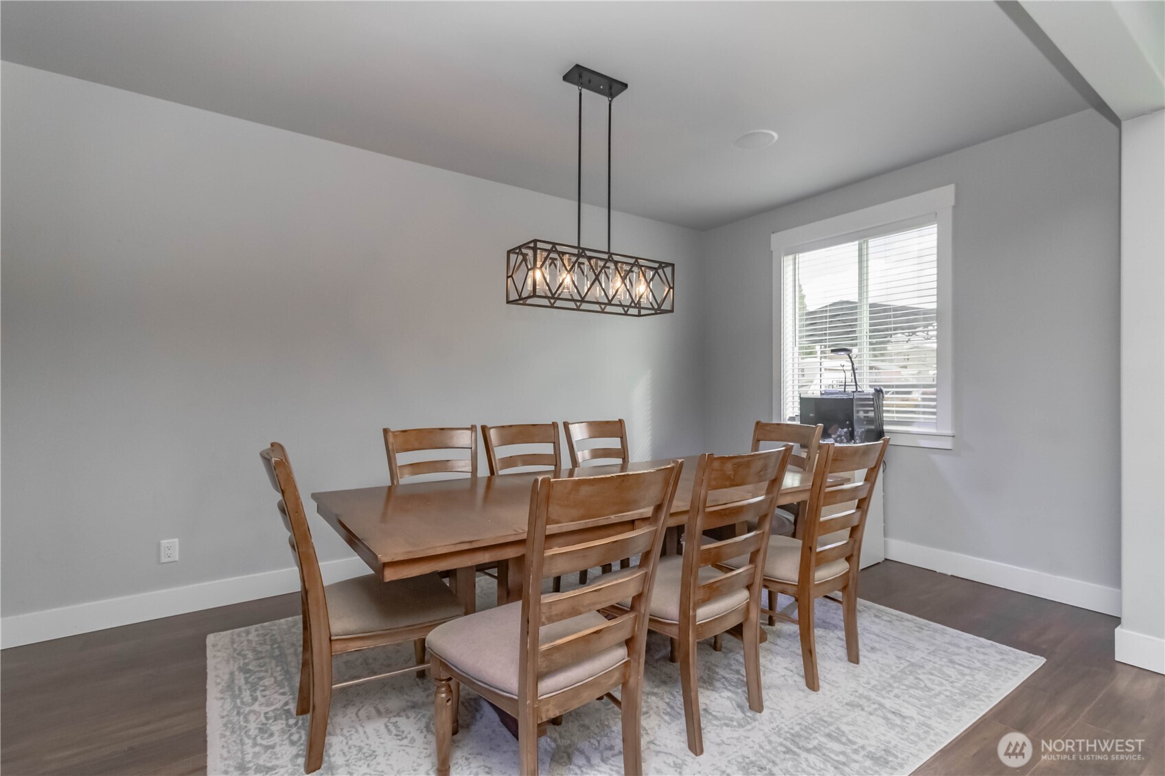 9409 9th Avenue Ct E, Tacoma, WA 98445