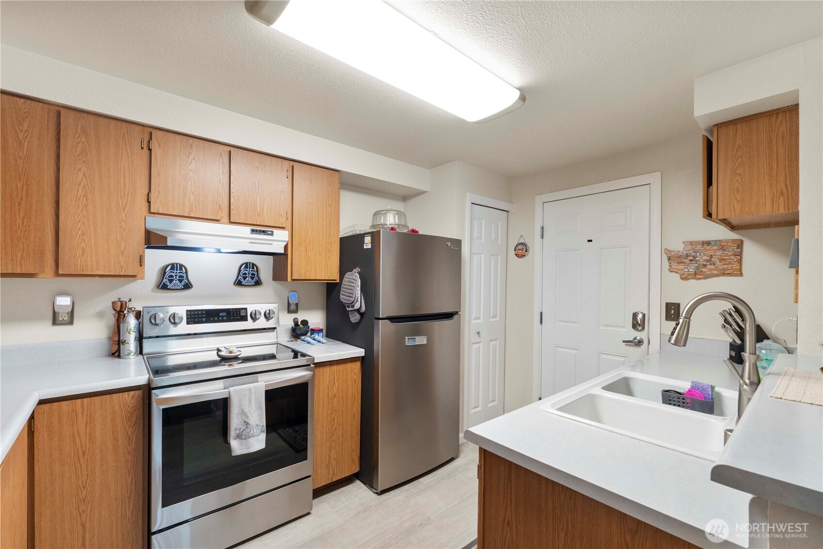 14503 136th Street Ct E, Orting, WA 98360-9569