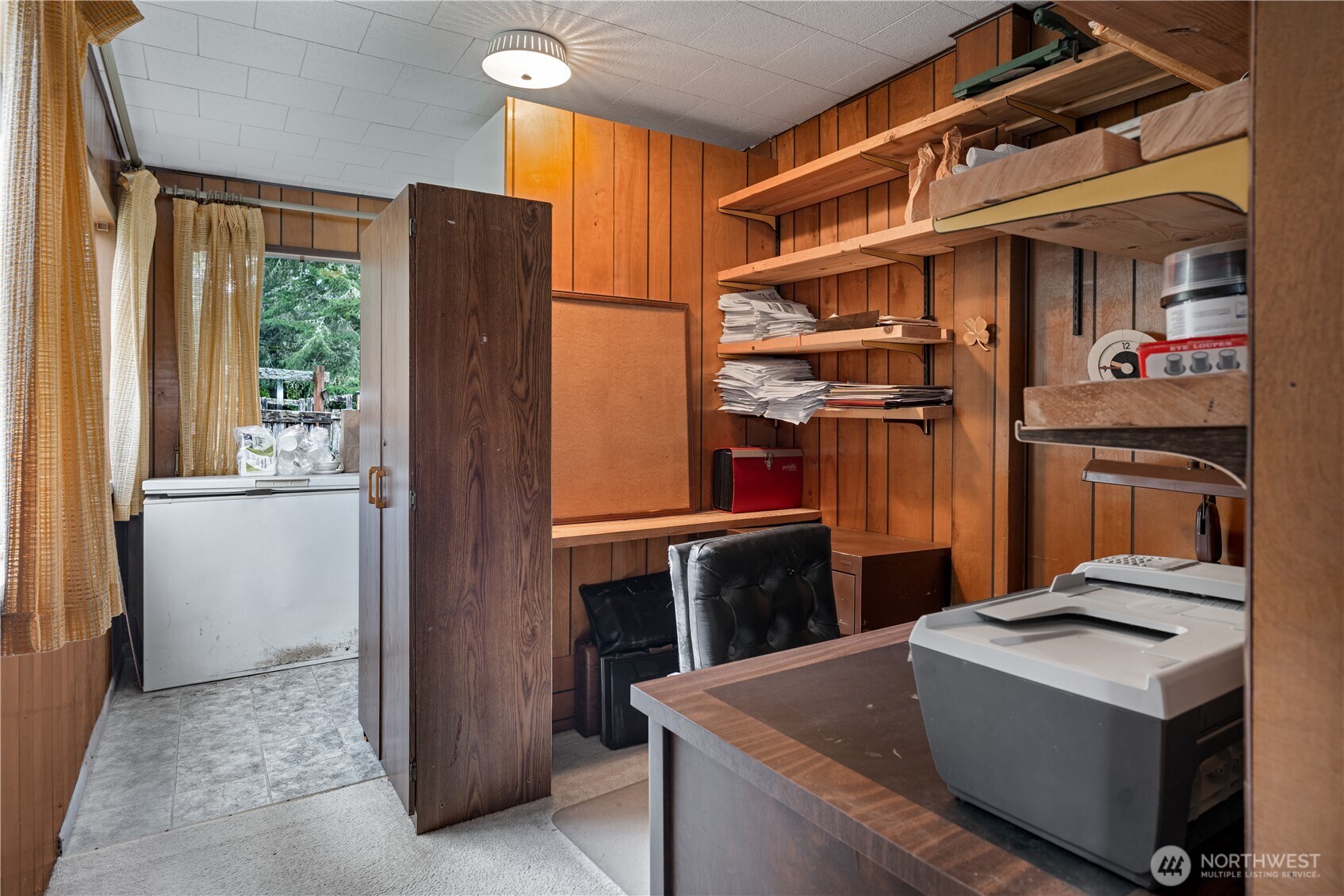 402 E Madrona Boulevard NW, Lakebay, WA 98349