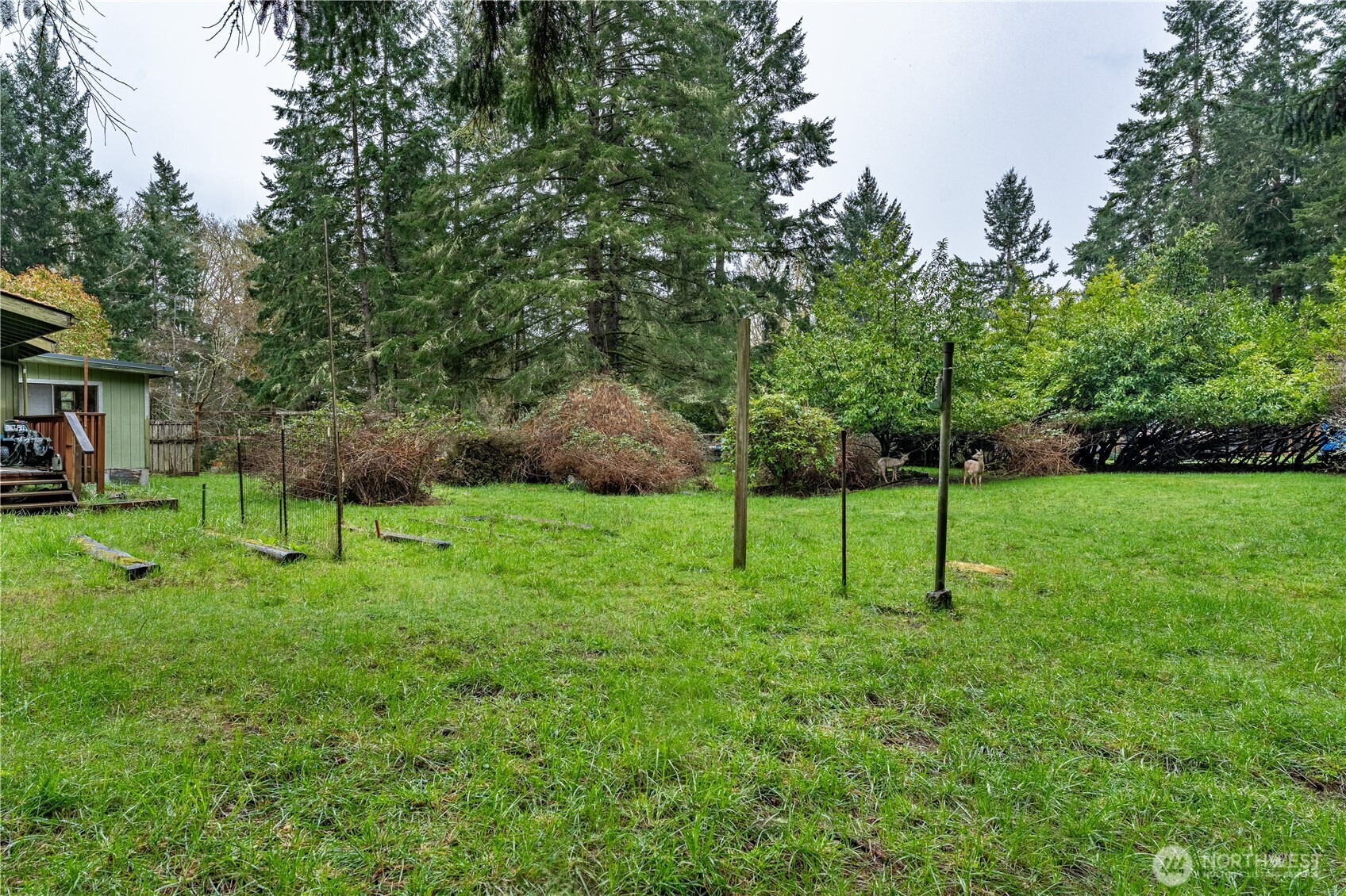 402 E Madrona Boulevard NW, Lakebay, WA 98349