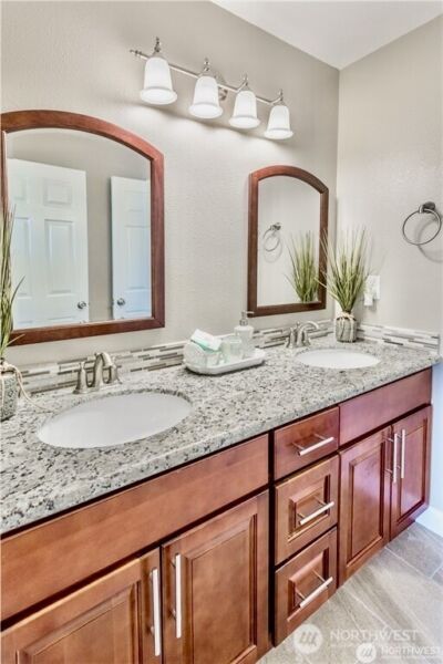 2241 S 252nd Street , Des Moines, WA 98198-9060 - Photo 12