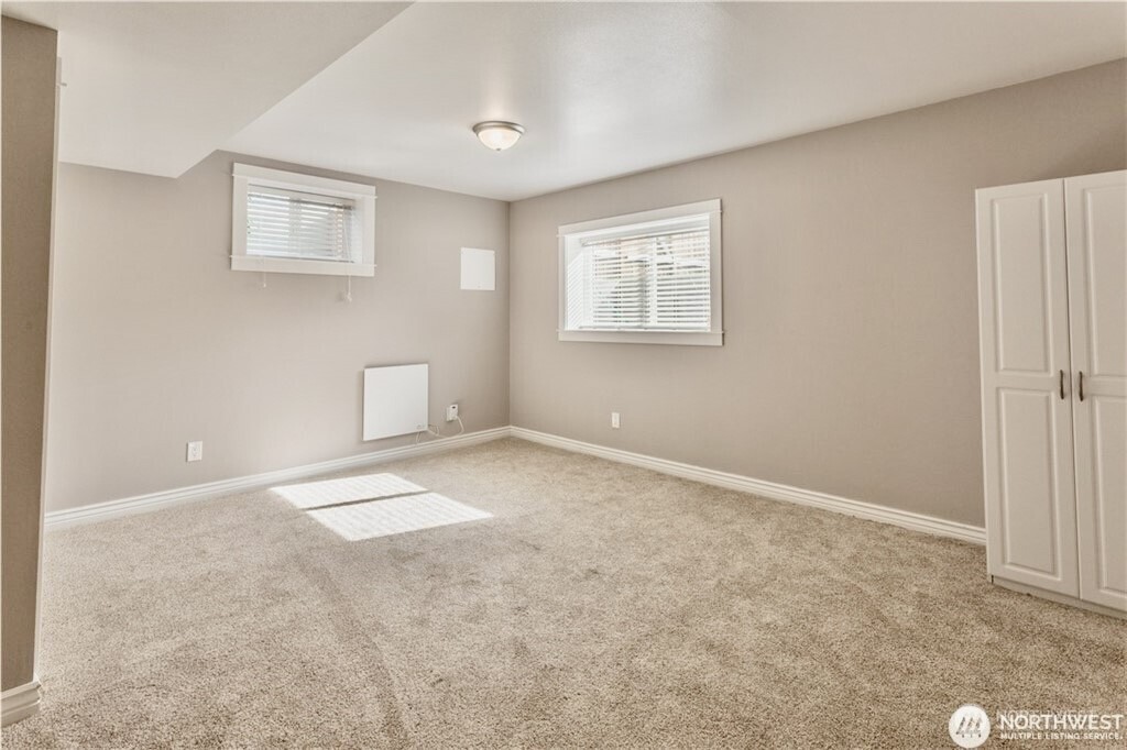 2241 S 252nd Street , Des Moines, WA 98198-9060