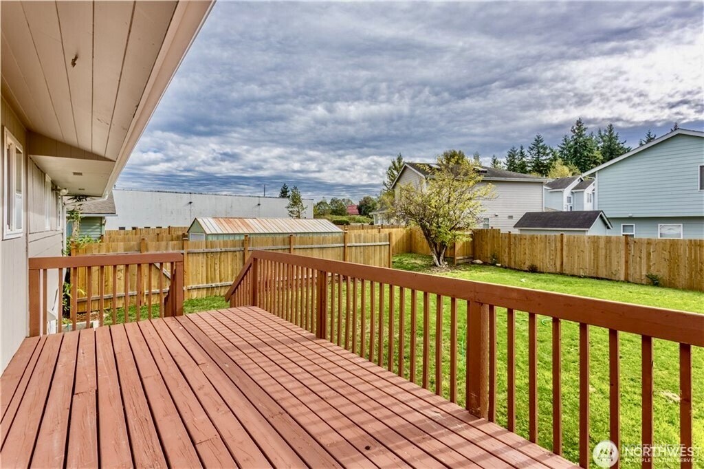 2241 S 252nd Street , Des Moines, WA 98198-9060