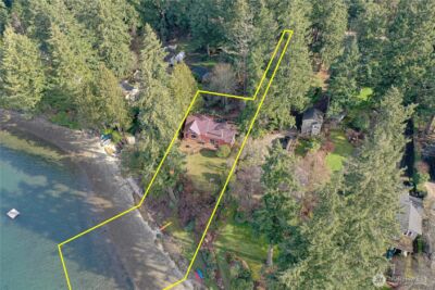 2735 Marine Drive , Bremerton, WA 98312 - Photo 2