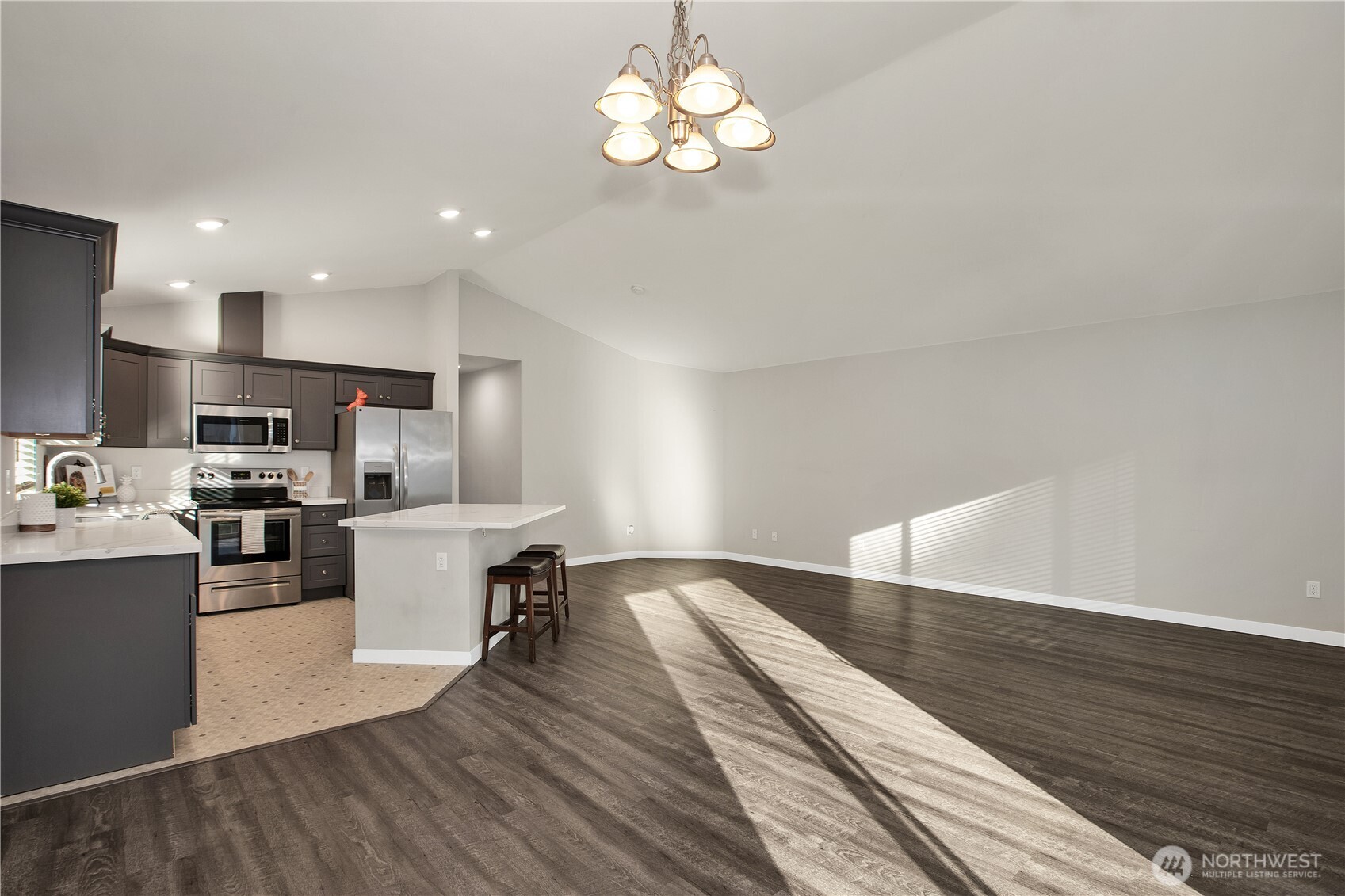 17643 Loop Lane SE, Yelm, WA 98597