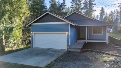 17643 Loop Lane SE, Yelm, WA 98597 - Photo 2