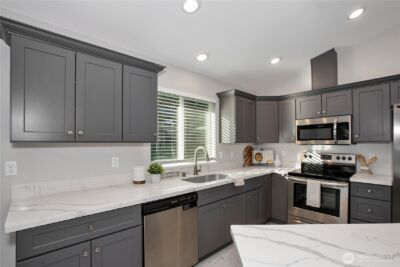 17643 Loop Lane SE, Yelm, WA 98597 - Photo 9