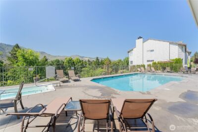 808 W Manson Road #B102, Chelan, WA 98816 - Photo 17