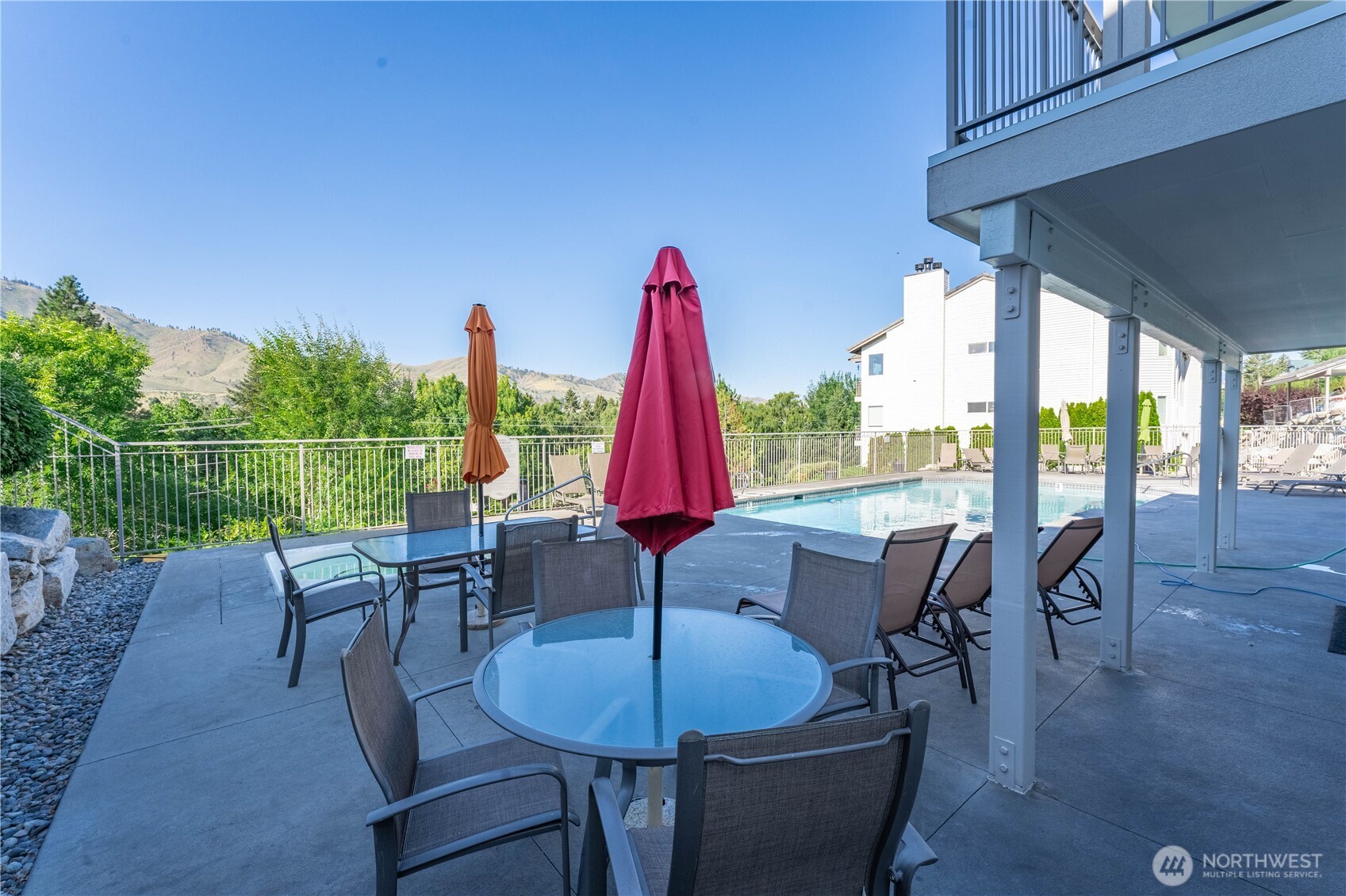 808 W Manson Road #B102, Chelan, WA 98816