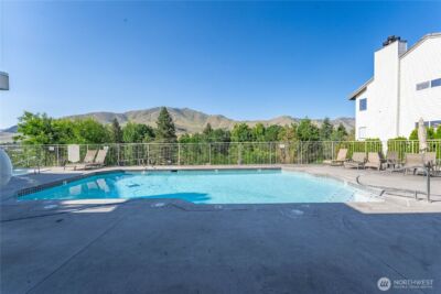808 W Manson Road #B102, Chelan, WA 98816 - Photo 2