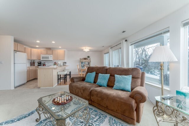 808 W Manson Road #B102, Chelan, WA 98816