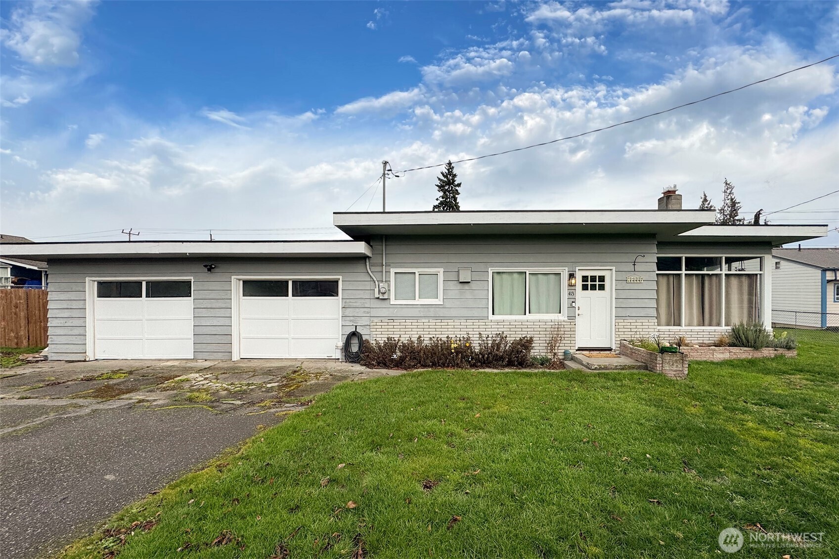 413 E Orcas Avenue , Port Angeles, WA 98362