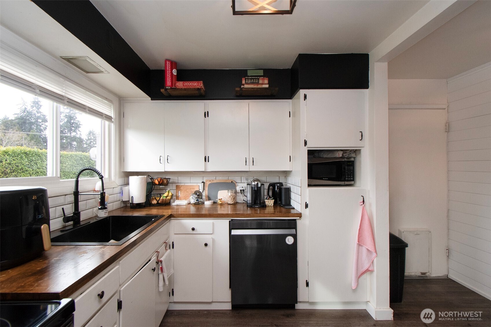 413 E Orcas Avenue , Port Angeles, WA 98362