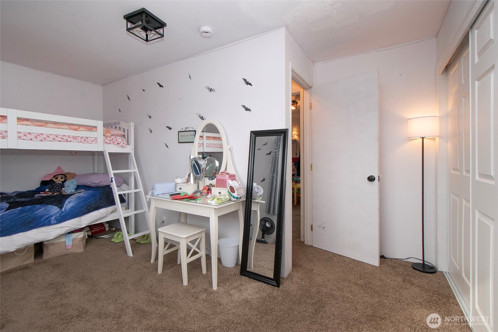 413 E Orcas Avenue , Port Angeles, WA 98362