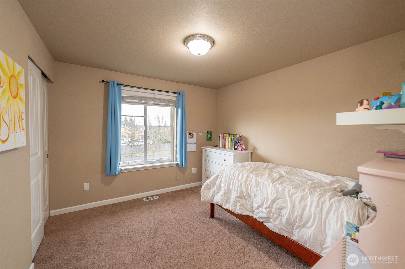 9236 Carys Street SE, Yelm, WA 98597