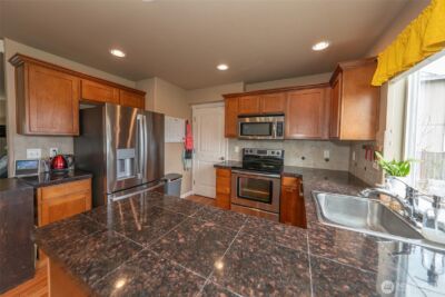 9236 Carys Street SE, Yelm, WA 98597 - Photo 6