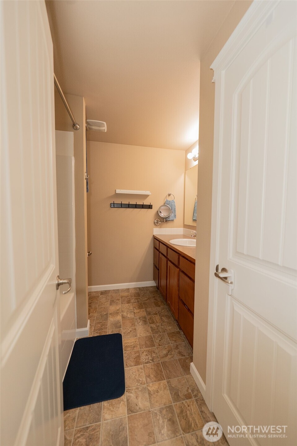 9236 Carys Street SE, Yelm, WA 98597