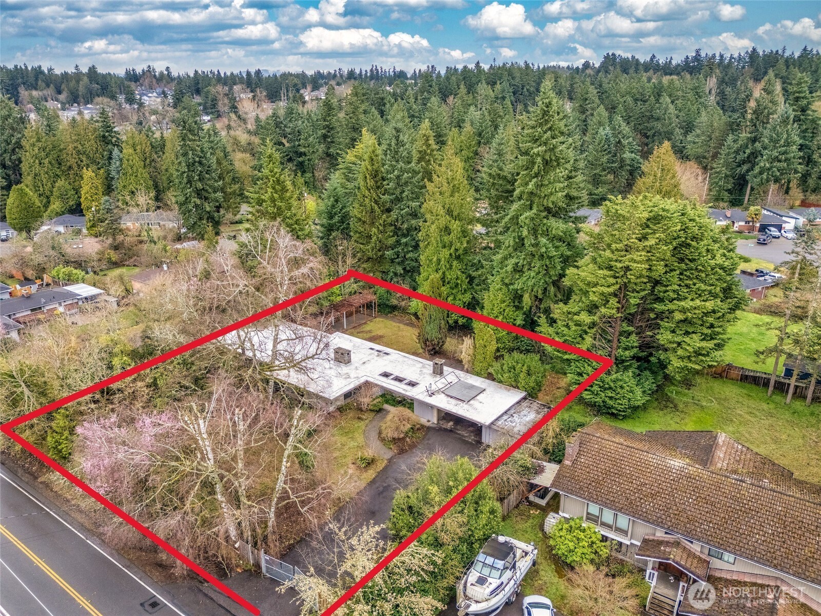700 Reiten Road , Kent, WA 98030