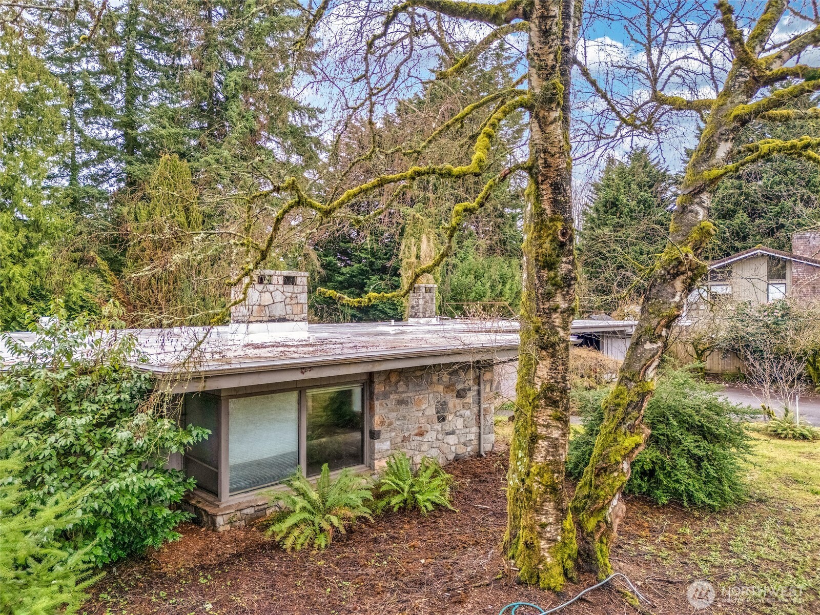 700 Reiten Road , Kent, WA 98030