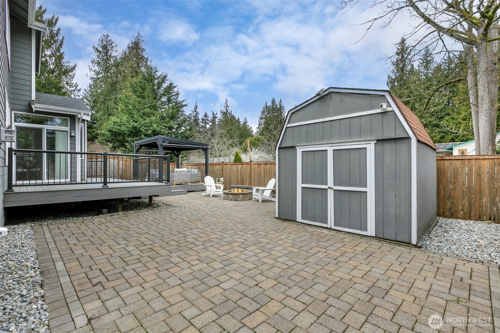 19923 10th Avenue W, Lynnwood, WA 98036