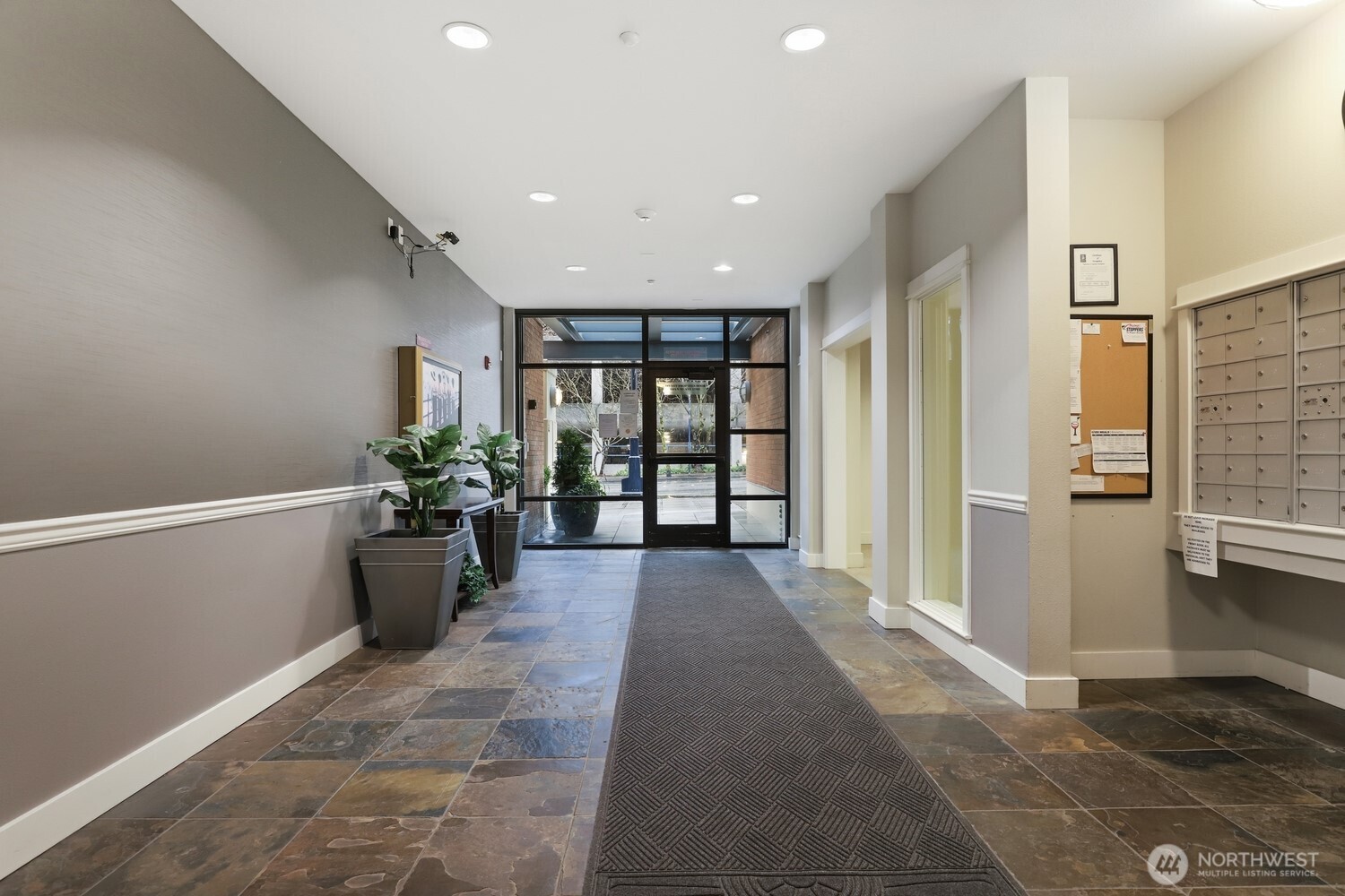 400 Washington Avenue #415, Bremerton, WA 98337