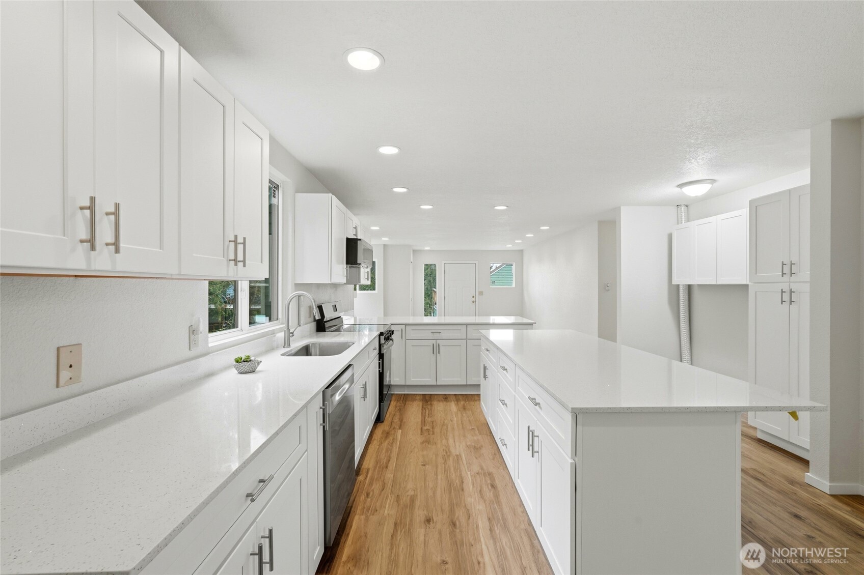 4404 Terrace Drive #8, Everett, WA 98203